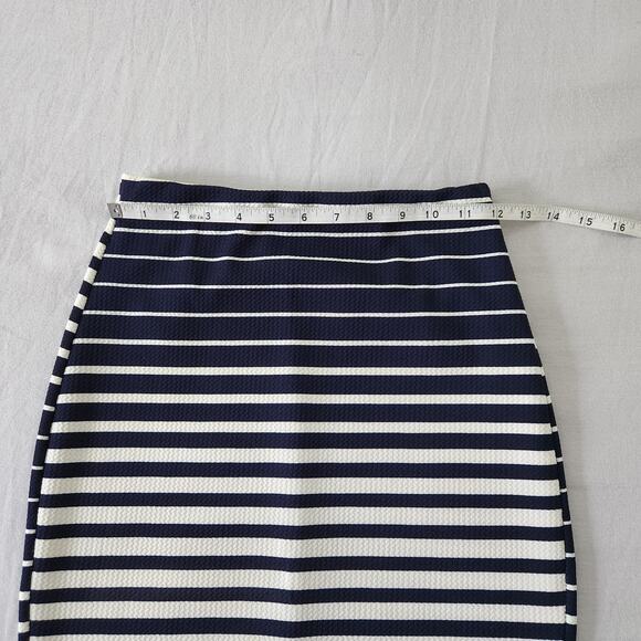 Wearever Body Slimming Pencil Skirt Blue and White Size S - Picture 3 of 7